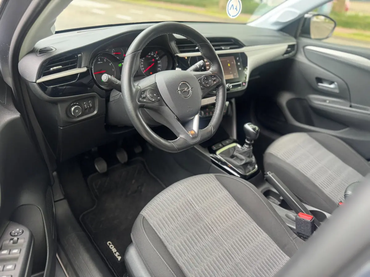1.2 Edition Dual Color! 1e Eig Dealer ond Carplay Cruise Line Assist