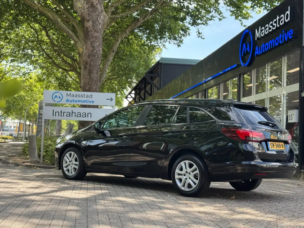 1.0 Online Edition Apple Carplay Facelift Volledige onderhouden
