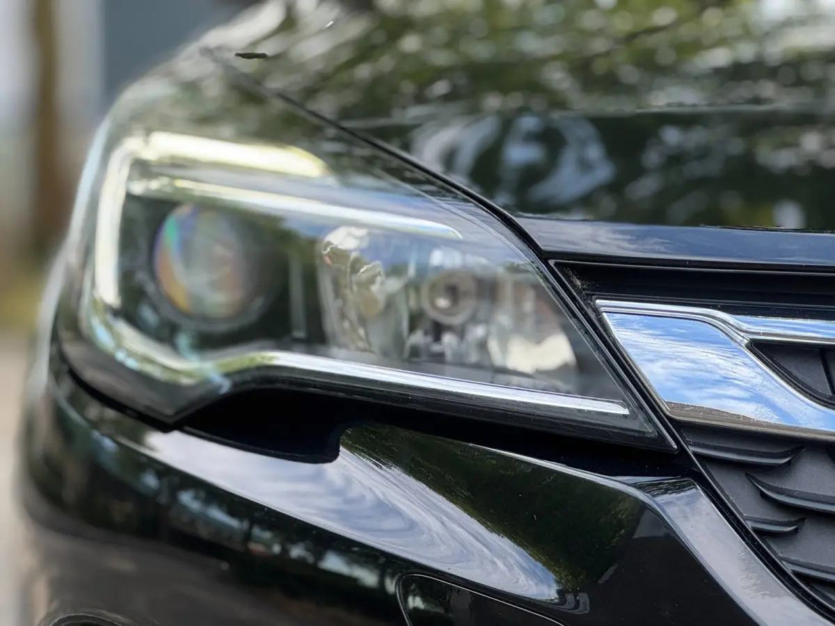 1.0 Online Edition Apple Carplay Facelift Volledige onderhouden