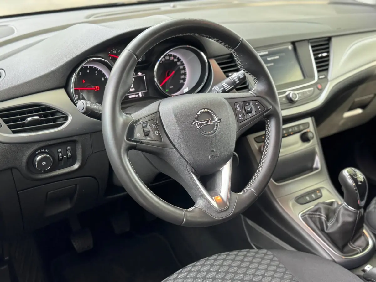 1.0 Online Edition Apple Carplay Facelift Volledige onderhouden