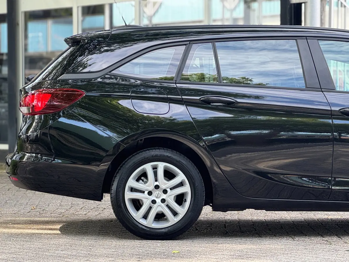 1.0 Online Edition Apple Carplay Facelift Volledige onderhouden