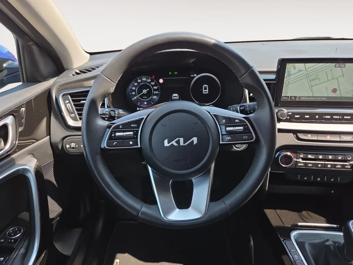 1.0i Turbo DynamicPlusLine Navi | Apple Carplay/Android Auto | Cruise Control Adaptief | Camera | | Keyless start & entry | Dodehoeksensoren | Fabrieksgarantie t/m 12-10-2031 + 3x 1 jaar* | 