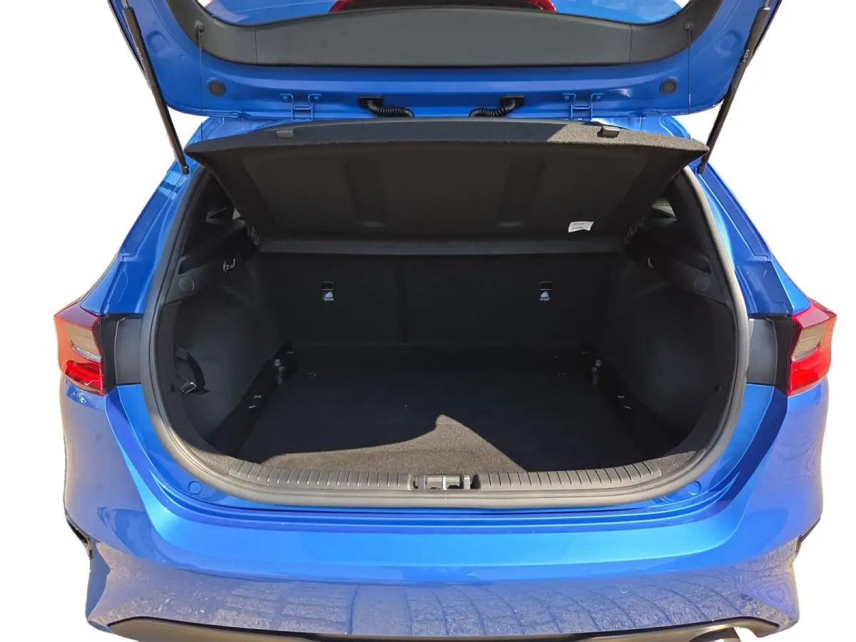 1.0i Turbo DynamicPlusLine Navi | Apple Carplay/Android Auto | Cruise Control Adaptief | Camera | | Keyless start & entry | Dodehoeksensoren | Fabrieksgarantie t/m 12-10-2031 + 3x 1 jaar* | 