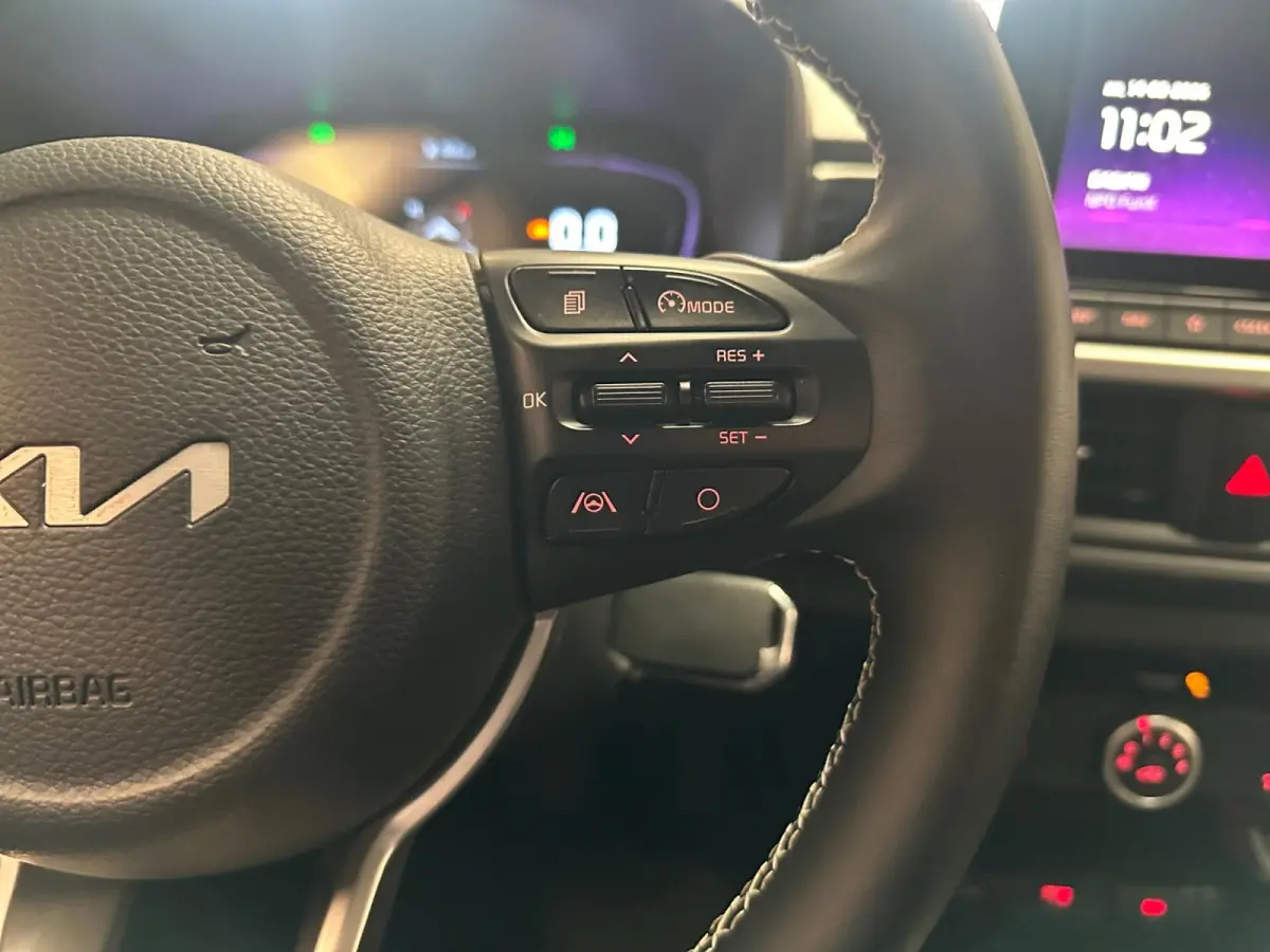 1.0 DPI DynamicPlusLine 1e Eigenaar | Navi | Cruise Control Adaptief | Carplay & Android Auto | Camera | LM Velgen | Fabrieksgarantie t/m 3-5-2032 + 3x 1 jaar*  | NAP