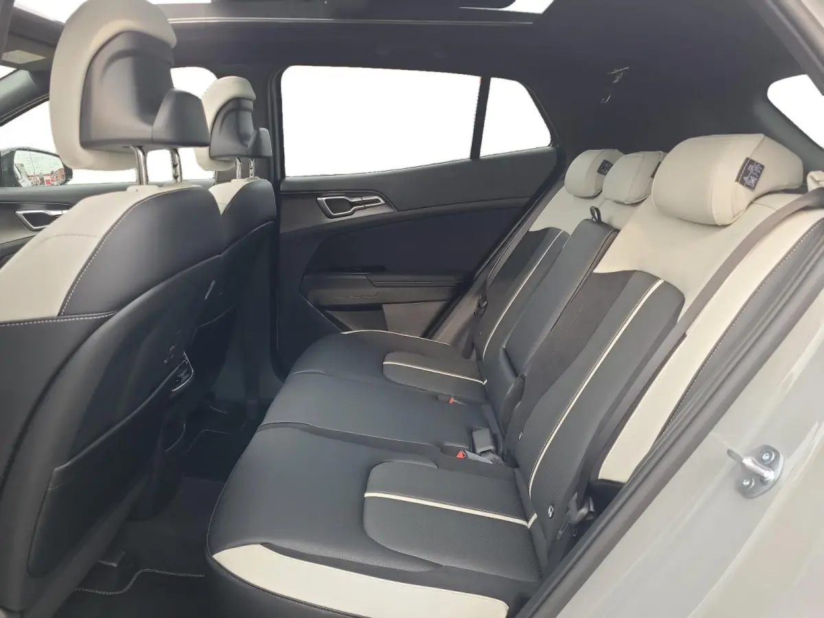 1.6 T-GDi Hybrid GT-PlusLine 239 PK | Two tone Metallic lak | Trekhaak | Trekgewicht: 1.510 kg | Fabrieksgarantie | NAP