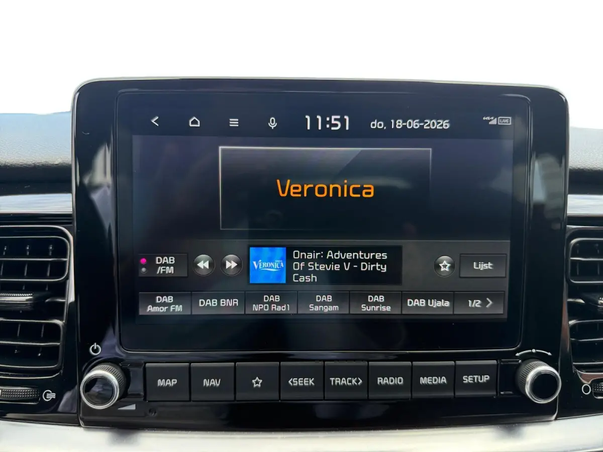 1.0 T-GDi MHEV DynamicPlusLine Dealer onderhouden | Navi | Climate control | Keyless entry | Fabrieksgarantie t/m 25-2-2028  +3x 1 jaar* | NAP