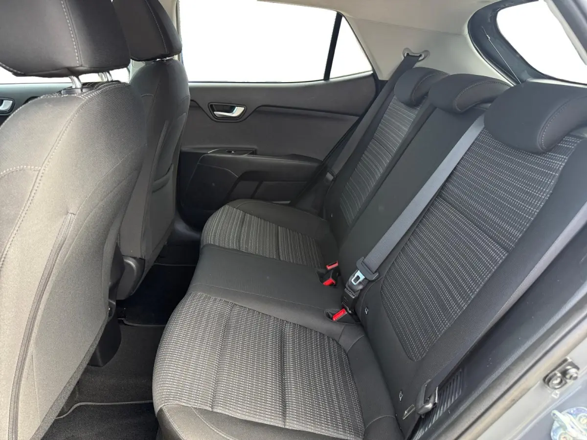 1.0 T-GDi MHEV DynamicPlusLine Dealer onderhouden | Navi | Climate control | Keyless entry | Fabrieksgarantie t/m 25-2-2028  +3x 1 jaar* | NAP