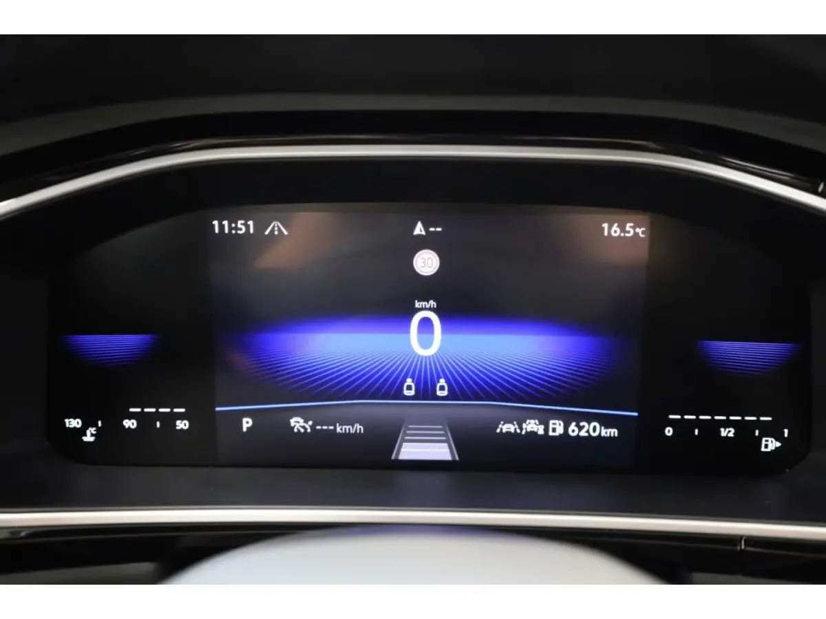 1.5 TSI R-Line ** LED, NAVI+, ACC, TREKH, SPIEGEL- & WINTER-PACK, 17-inch LMV ** 1e EIG - VW-AG - UNFALLFREI ** ** INFORMEER OOK NAAR ONZE AANTREKKELIJKE FINANCIAL-LEASE TARIEVEN **