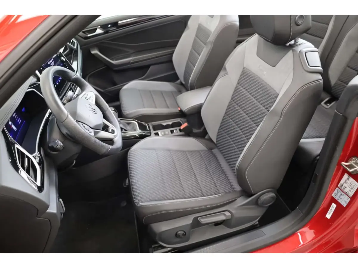 1.5 TSI R-Line ** LED, NAVI+, ACC, TREKH, SPIEGEL- & WINTER-PACK, 17-inch LMV ** 1e EIG - VW-AG - UNFALLFREI ** ** INFORMEER OOK NAAR ONZE AANTREKKELIJKE FINANCIAL-LEASE TARIEVEN **