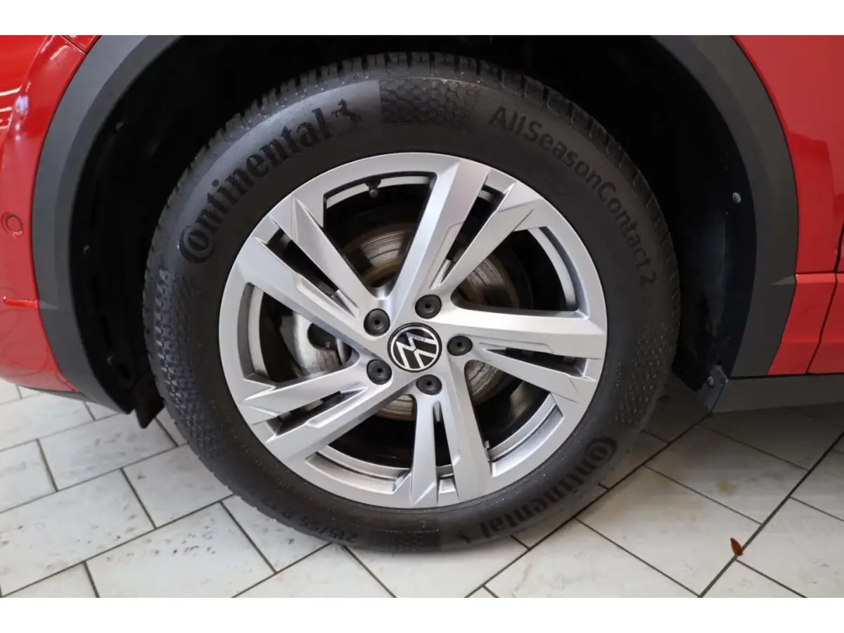 1.5 TSI R-Line ** LED, NAVI+, ACC, TREKH, SPIEGEL- & WINTER-PACK, 17-inch LMV ** 1e EIG - VW-AG - UNFALLFREI ** ** INFORMEER OOK NAAR ONZE AANTREKKELIJKE FINANCIAL-LEASE TARIEVEN **