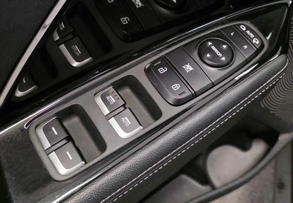 1.6 GDi Hybrid First Edition 2e Eigenaar Trekhaak Camera Leer