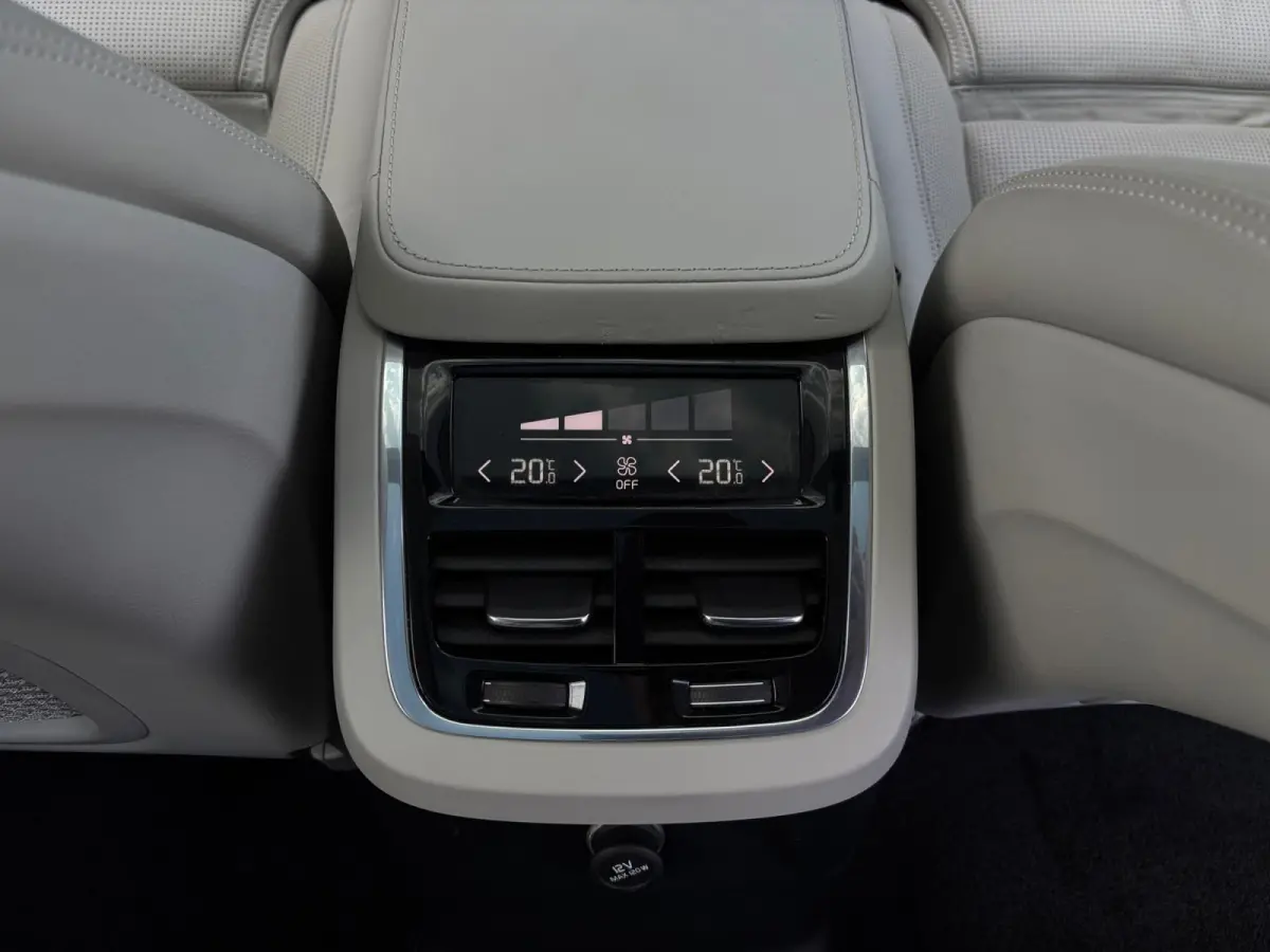 2.0 T8 AWD Inscription 7p. ✅ Luchtvering ✅ Pano ✅ ACC