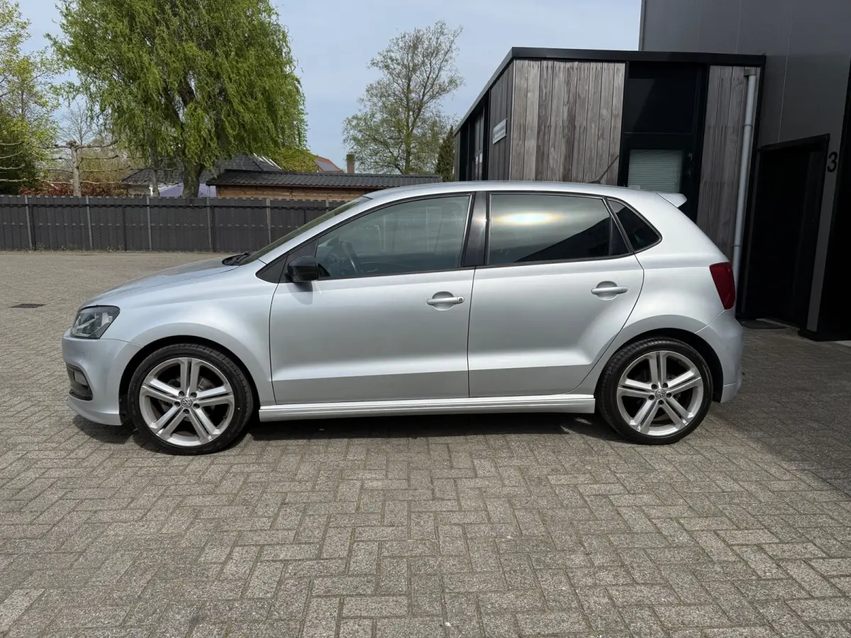 1.2 TSI R-Line|AIRCO|NWE APK|CRUISE CONTROL|LM VELGEN 17|BLUETOOTH|APPLE CARPLAY