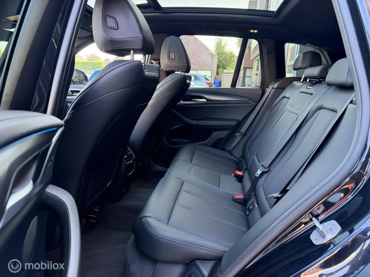High Executive 80 kWh M-SPORT*PANO-DAK*ACC*LED*CAMERA*