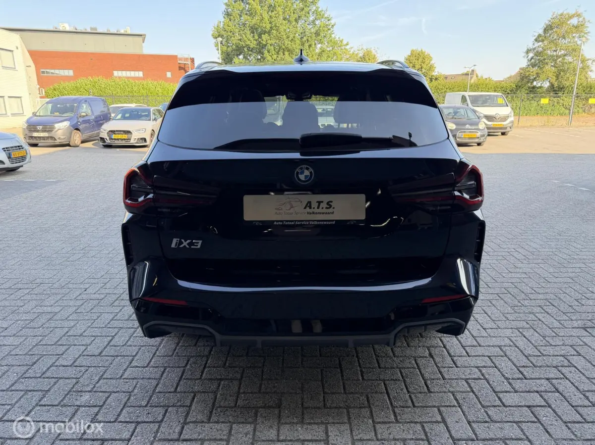 High Executive 80 kWh M-SPORT*PANO-DAK*ACC*LED*CAMERA*