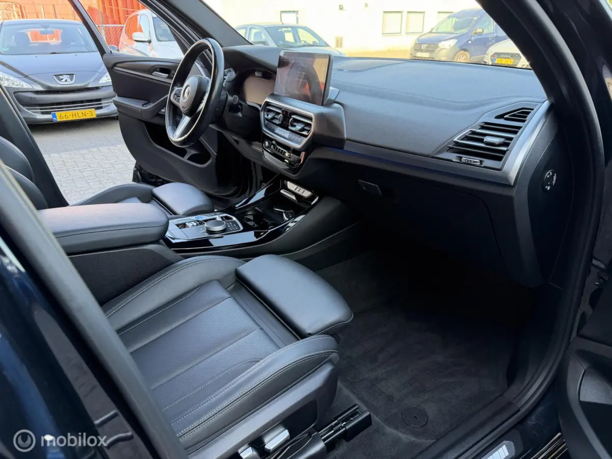 High Executive 80 kWh M-SPORT*PANO-DAK*ACC*LED*CAMERA*