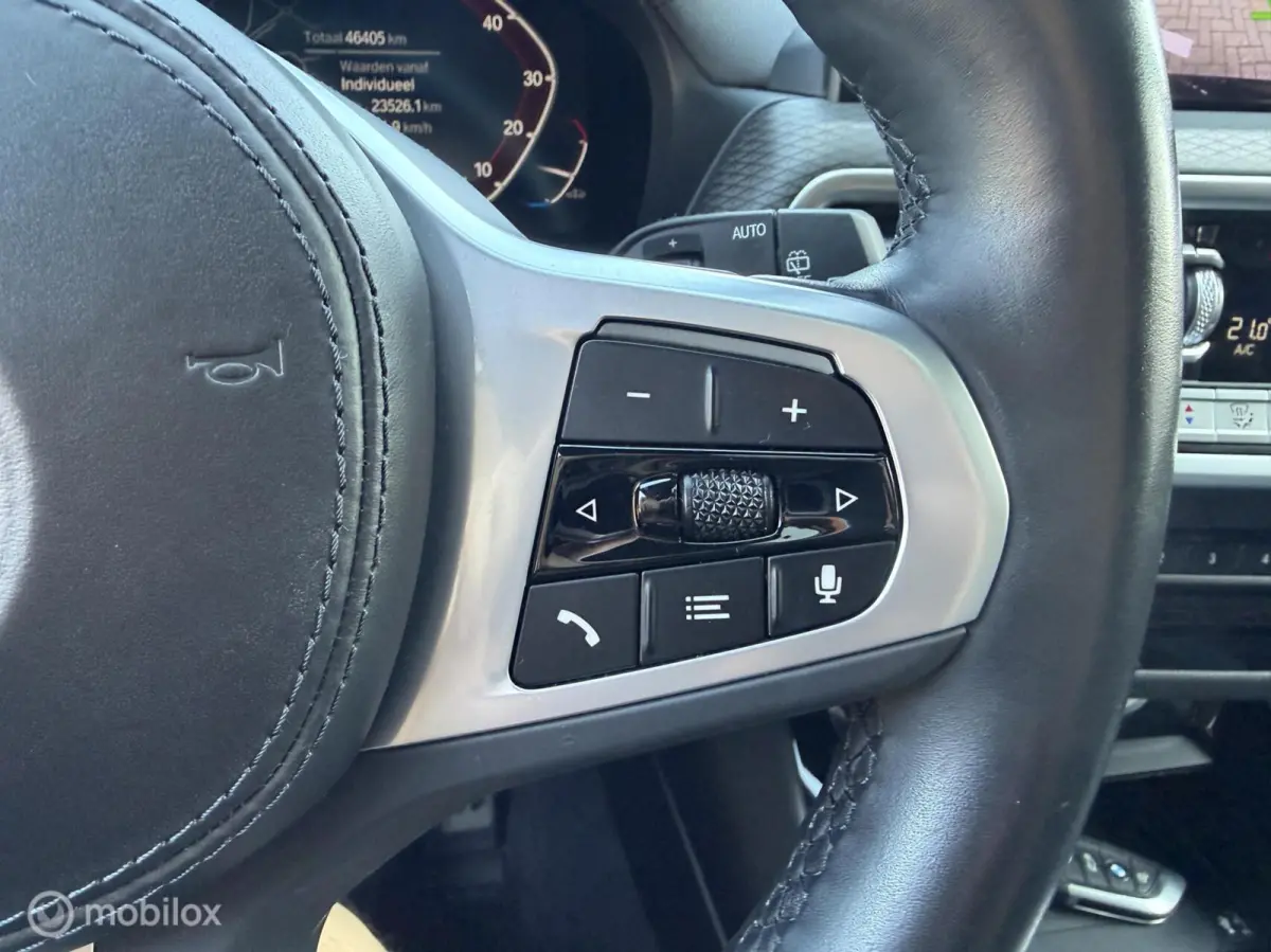 High Executive 80 kWh M-SPORT*PANO-DAK*ACC*LED*CAMERA*