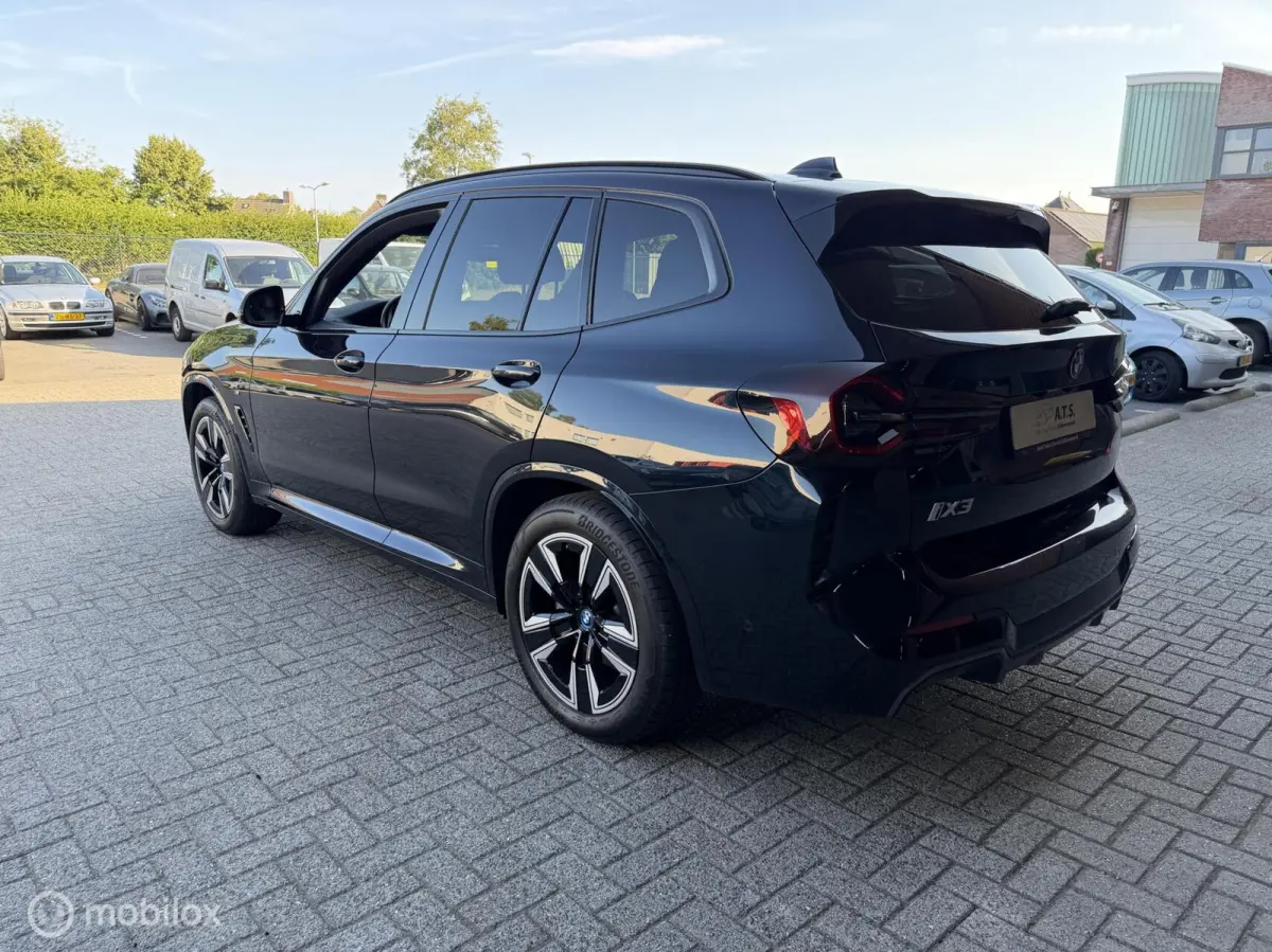 High Executive 80 kWh M-SPORT*PANO-DAK*ACC*LED*CAMERA*
