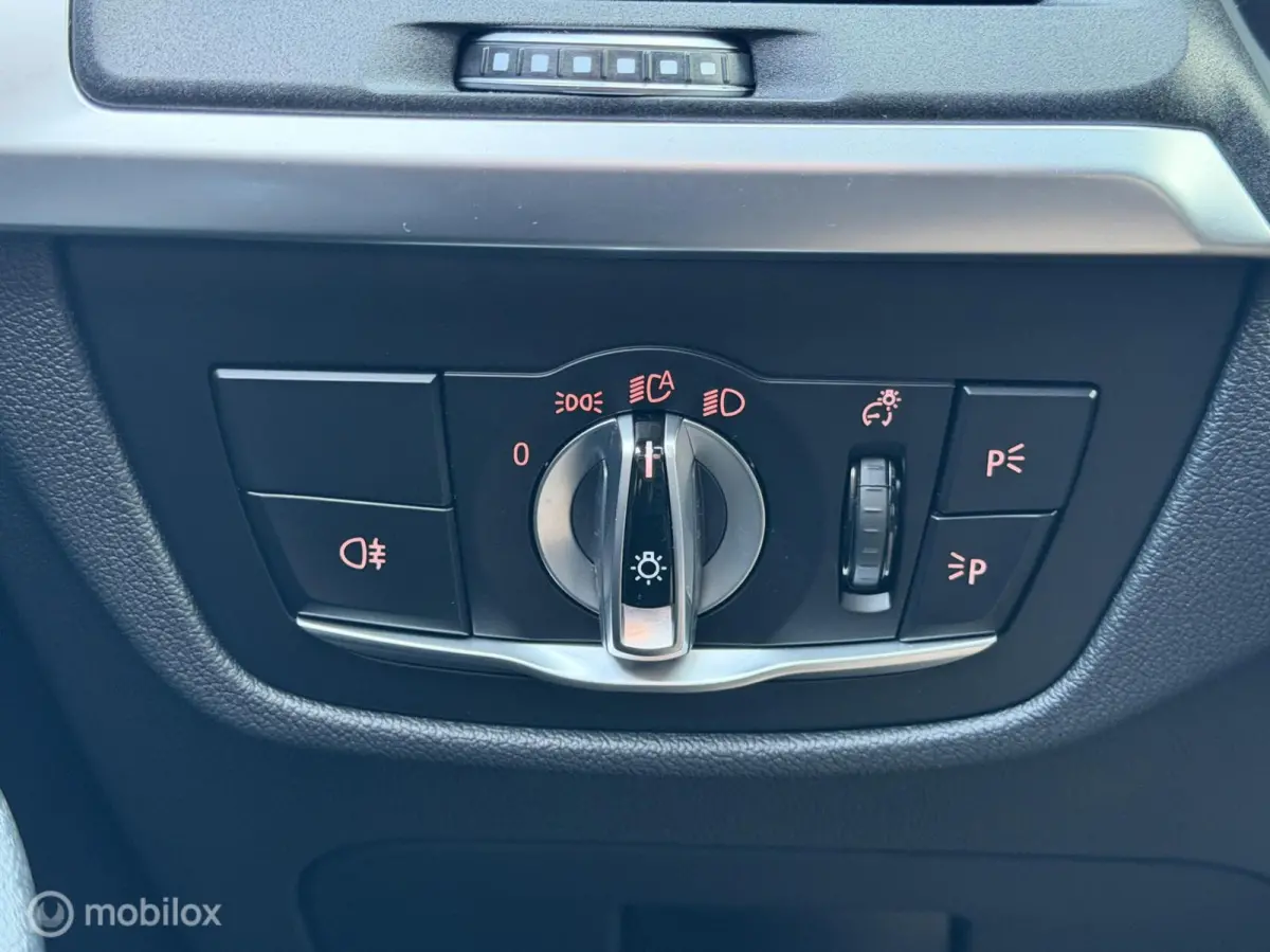 High Executive 80 kWh M-SPORT*PANO-DAK*ACC*LED*CAMERA*