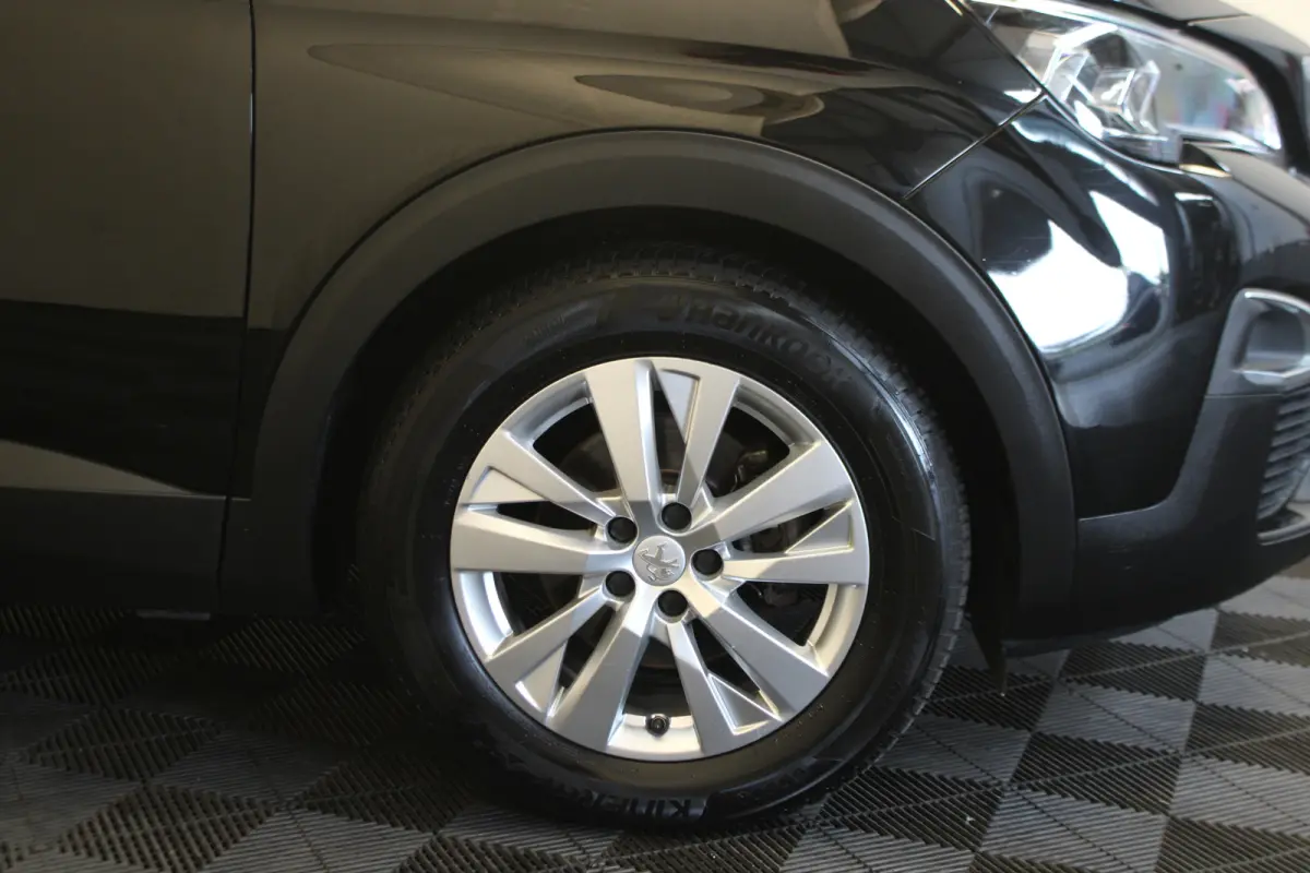 1.2 PureTech Blue Lease Executive |Navi|Leder|