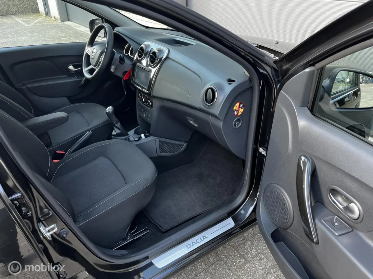 0.9 TCe NAVI/CRUISE/CAMERA/AIRCO