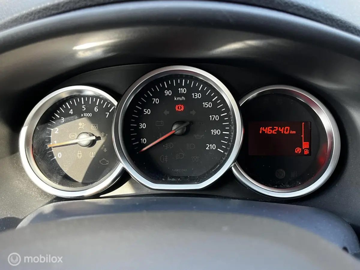 0.9 TCe NAVI/CRUISE/CAMERA/AIRCO