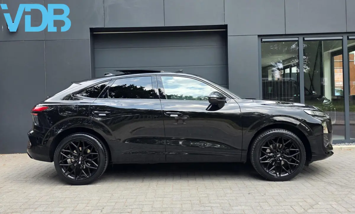 35 TFSI S-LINE BLACK EDITION PANO SFEER