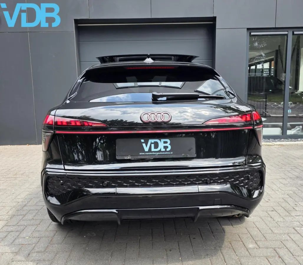 35 TFSI S-LINE BLACK EDITION PANO SFEER