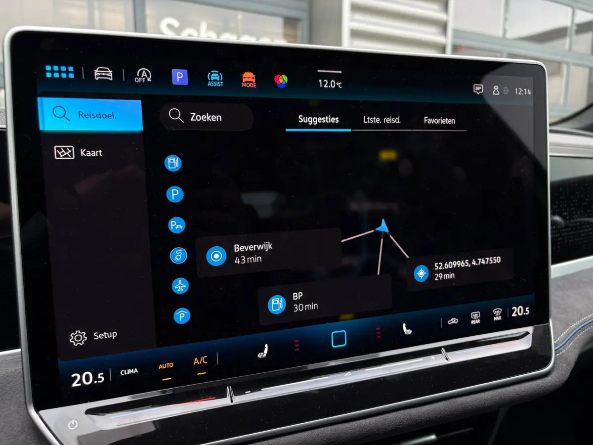 1.5 eTSI R-Line Edition | Trekhaak | Panoramadak | Eletrische A-klep | Head up Display | Stoel-Stuur verwarming | Matrix lead koplampen |