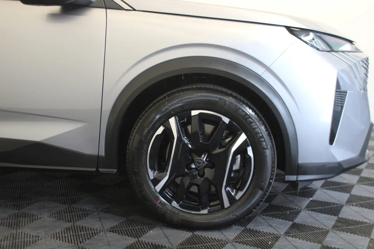 1.6 plug-in Hybrid 225 Allure |Camera|