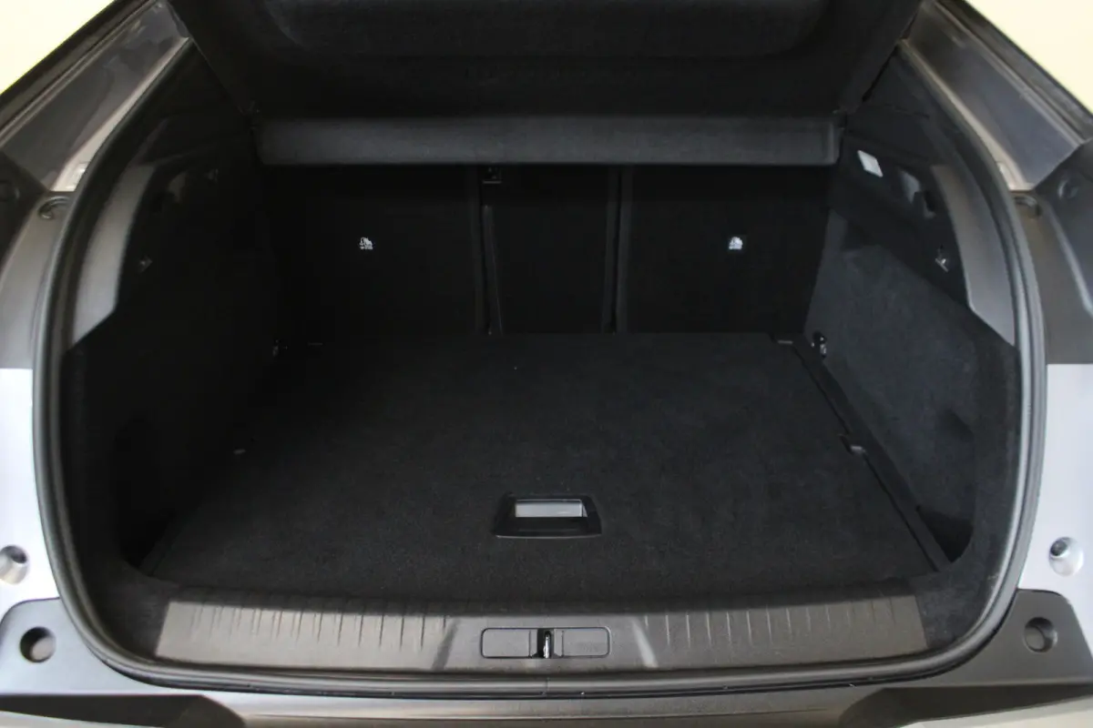 1.6 plug-in Hybrid 225 Allure |Camera|