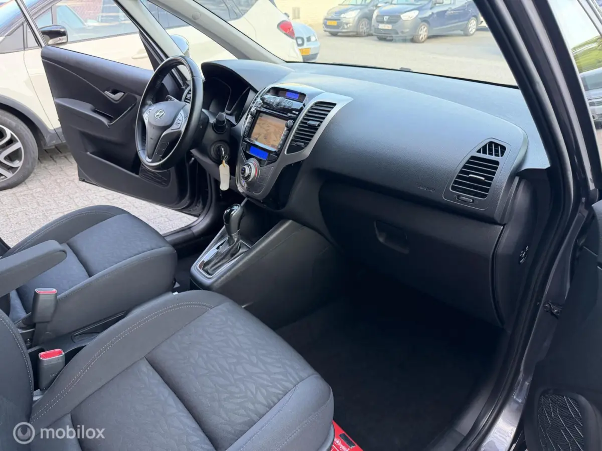 1.6i Premium AUTOMAAT*NAVI*CAMERA*CRUISE*PDC*