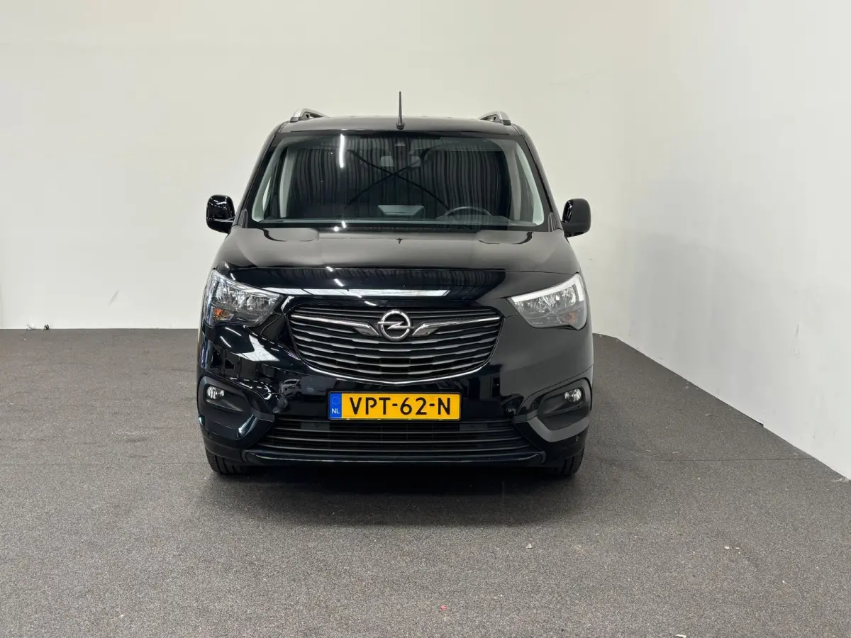 1.5D L2H1 Edition Automaat Airco Navigatie Apple Carplay/Android Auto Camera Parkeersensoren Trekhaak