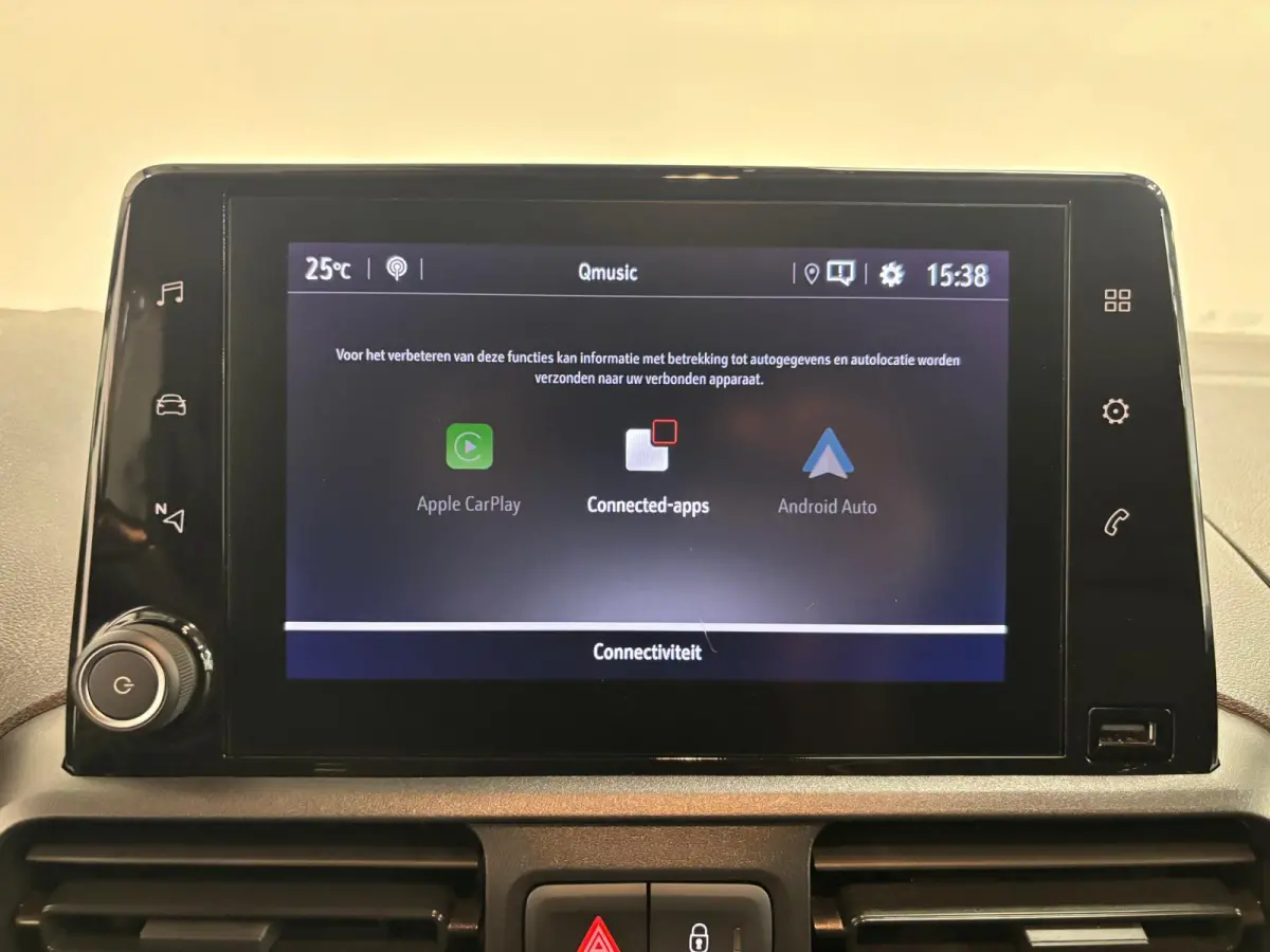 1.5D L2H1 Edition Automaat Airco Navigatie Apple Carplay/Android Auto Camera Parkeersensoren Trekhaak