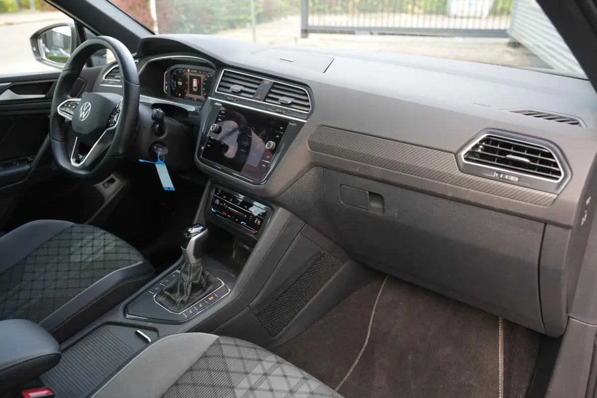 2.0 TDI R-Line Business+ IQ Light R Line Adapt. Cruise Stoelverw.