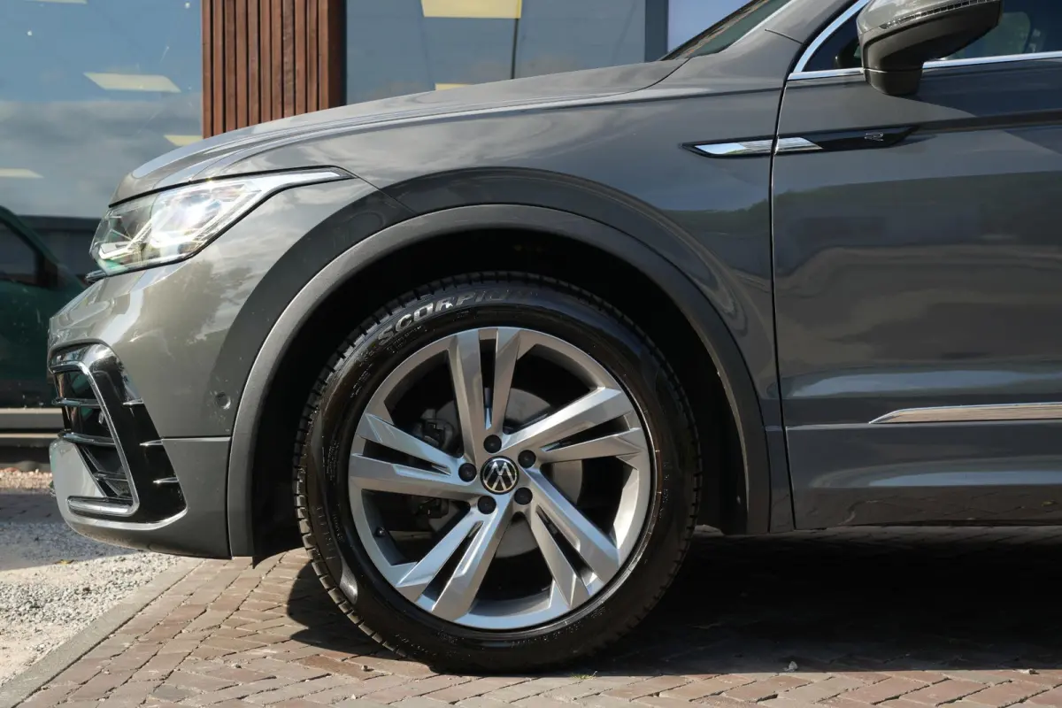 2.0 TDI R-Line Business+ IQ Light R Line Adapt. Cruise Stoelverw.