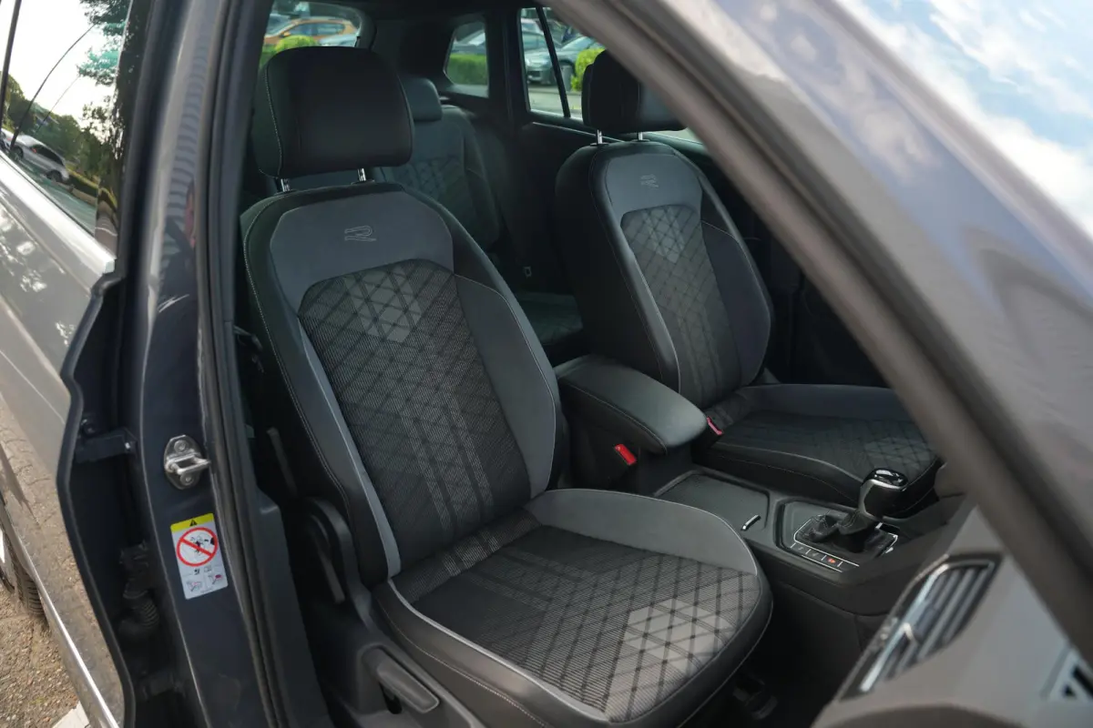 2.0 TDI R-Line Business+ IQ Light R Line Adapt. Cruise Stoelverw.