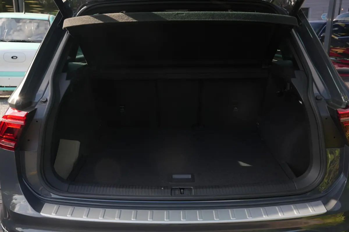 2.0 TDI R-Line Business+ IQ Light R Line Adapt. Cruise Stoelverw.