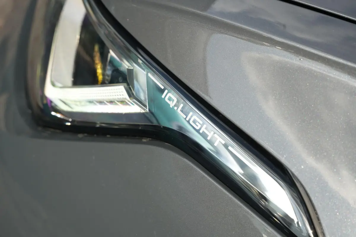 2.0 TDI R-Line Business+ IQ Light R Line Adapt. Cruise Stoelverw.