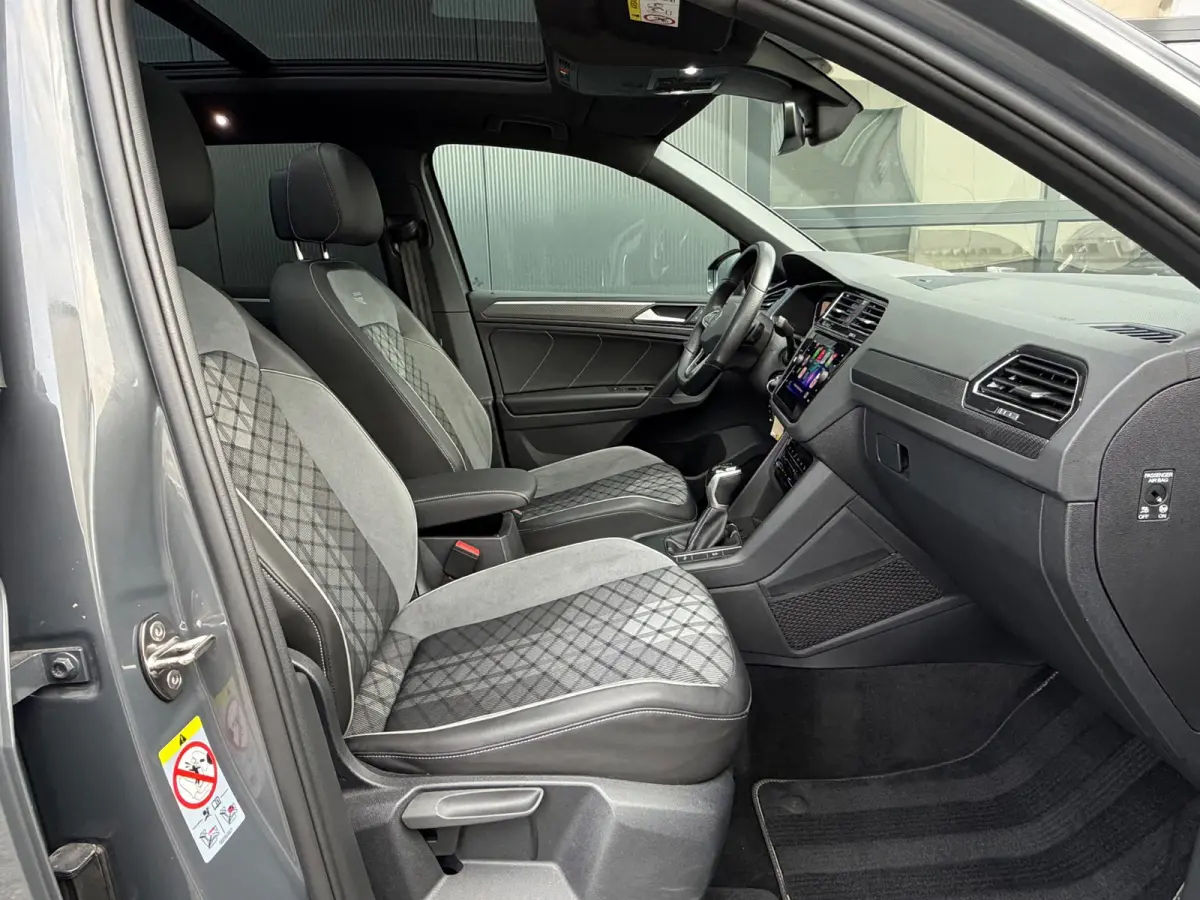 1.5 TSI R-Line Blackstyle/Pano/Led/Virt/Garantie