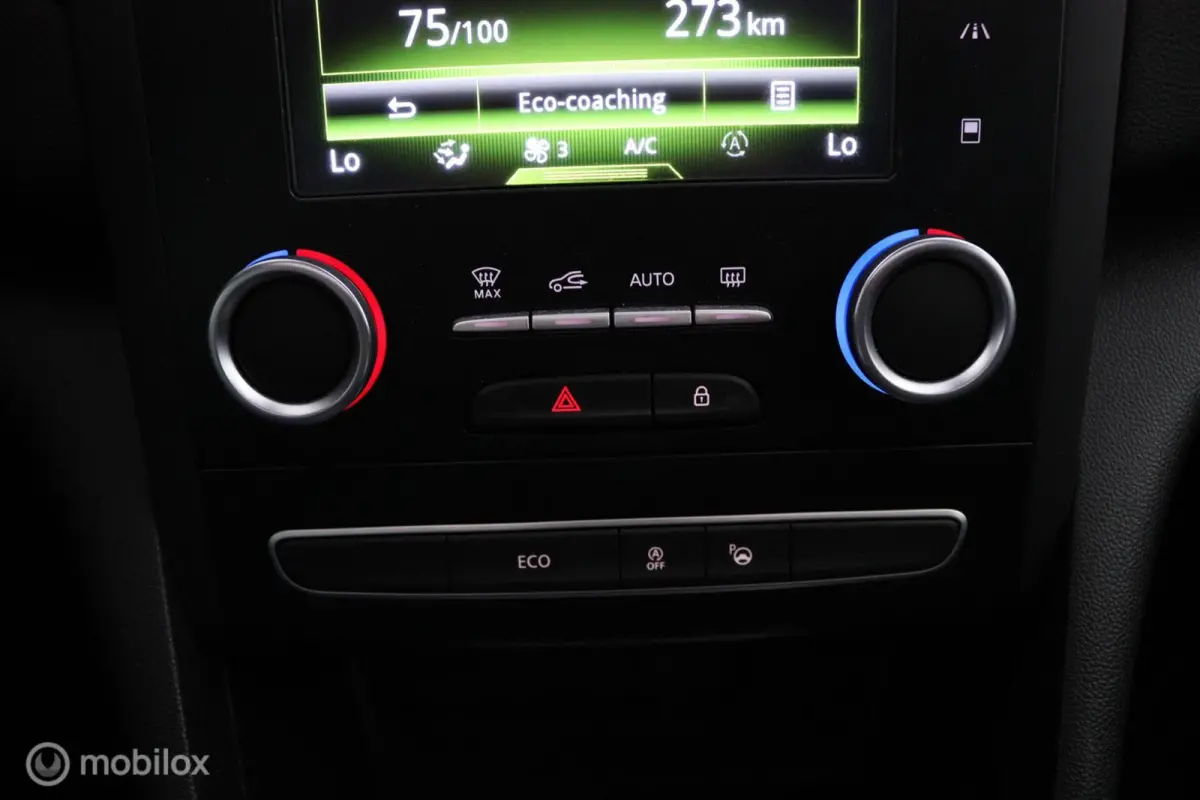 1.2 TCe Bose R-LINE