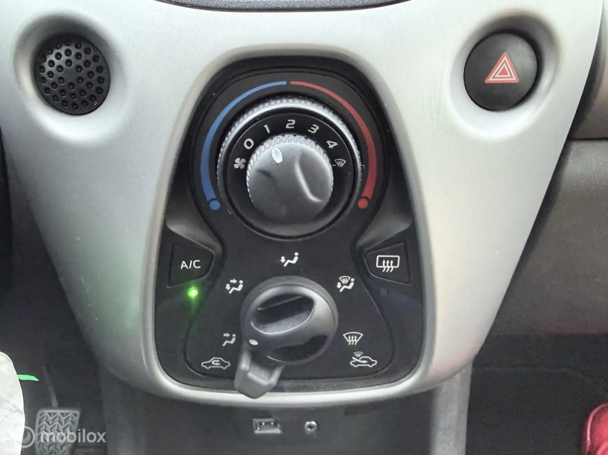 1.0 e-VTI Active|Afn Trekhaak|5drs|Airco|