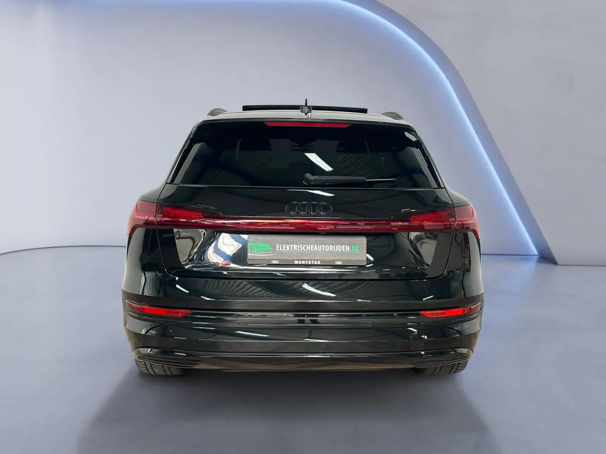 E-tron 55 quattro advanced 95 kWh |PANO|SFEER|