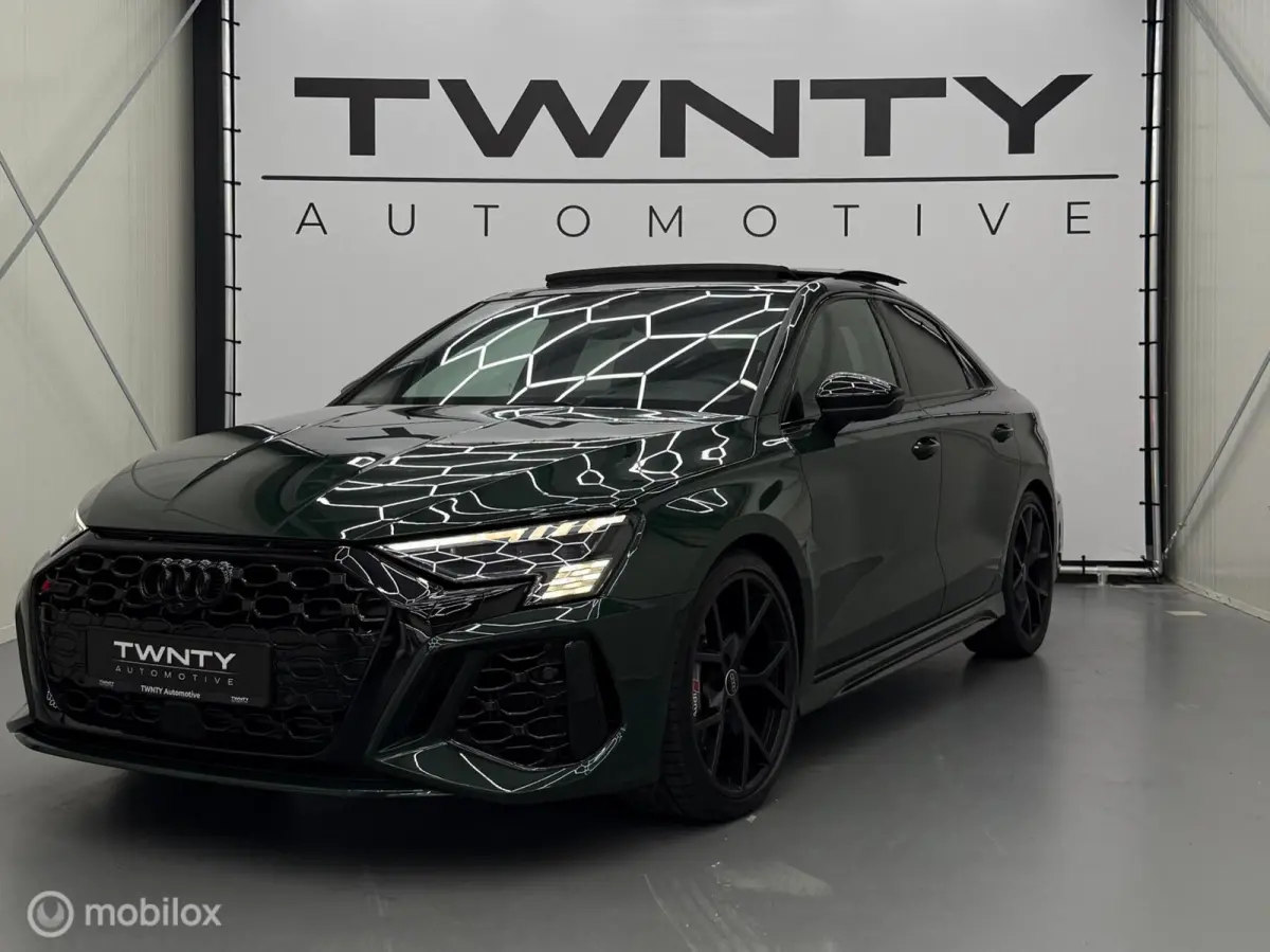 RS 3 Limo 2.5 TFSI Quattro |Keramisch|Pano|HUD|B&O