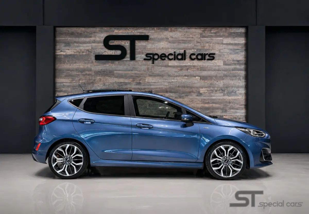 1.0 EcoBoost ST-Line Vignal|Pano|Virtual