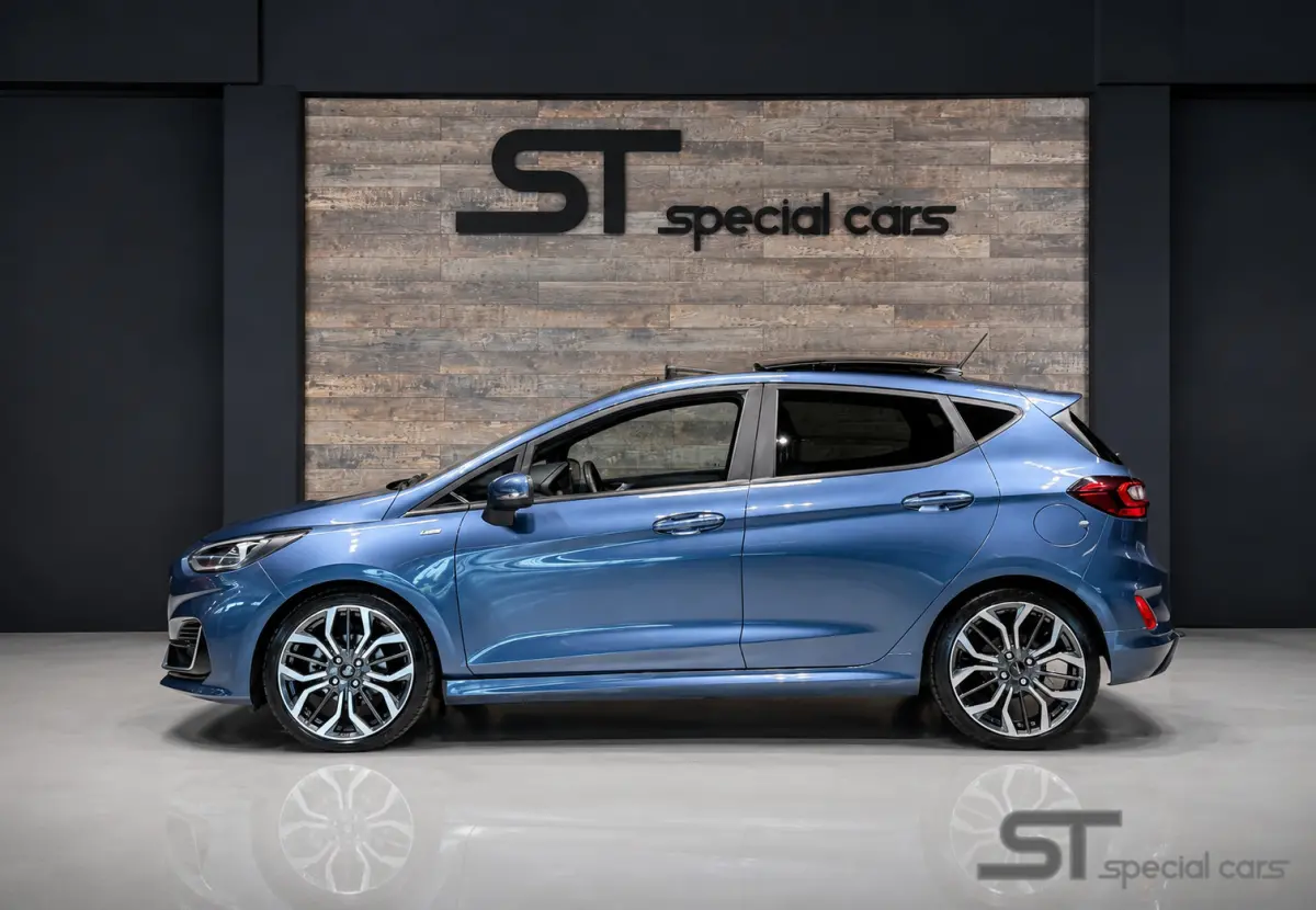1.0 EcoBoost ST-Line Vignal|Pano|Virtual