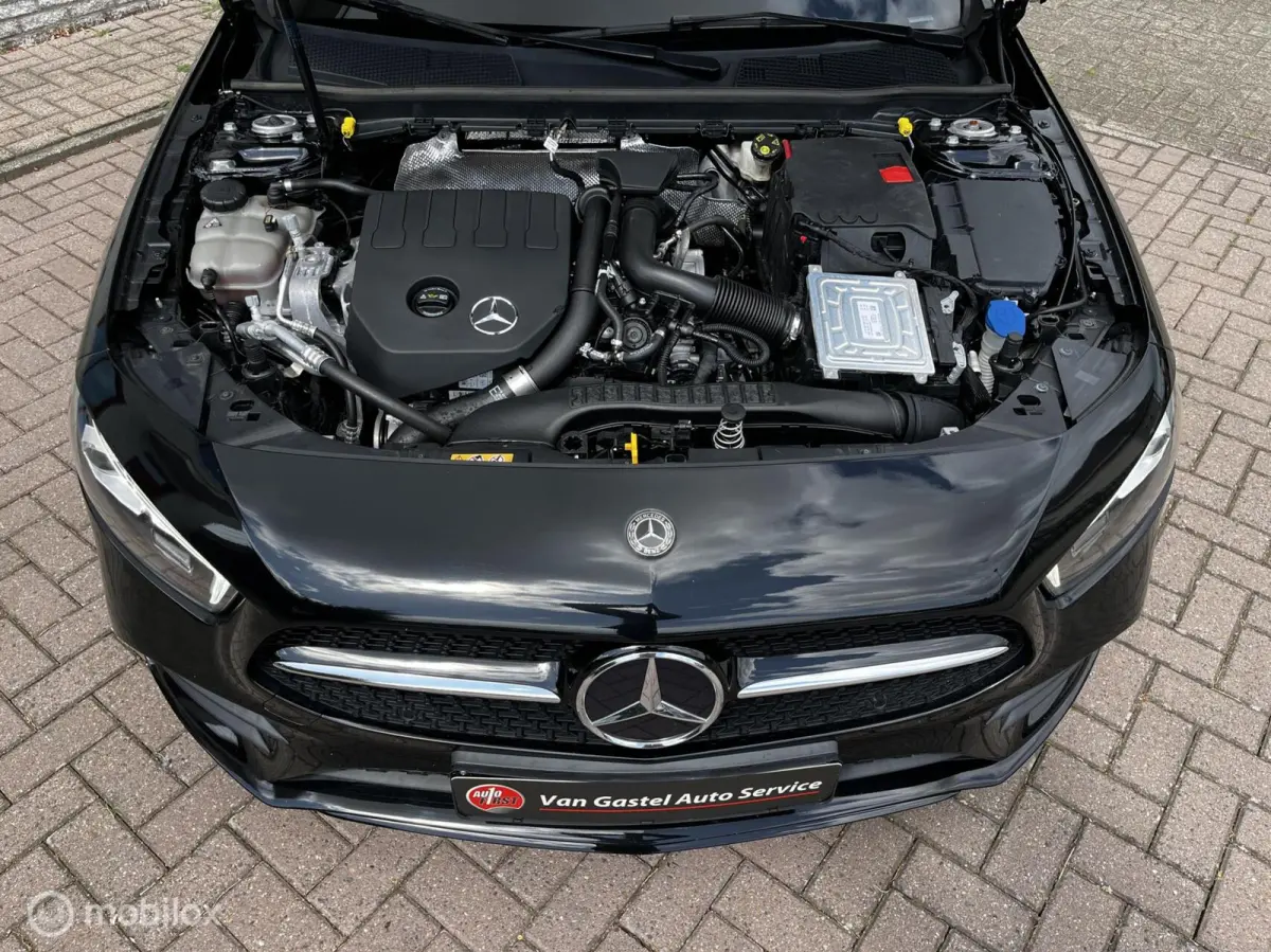 200 AMG - PAKKET AUTOMAAT/CAMERA/LEER