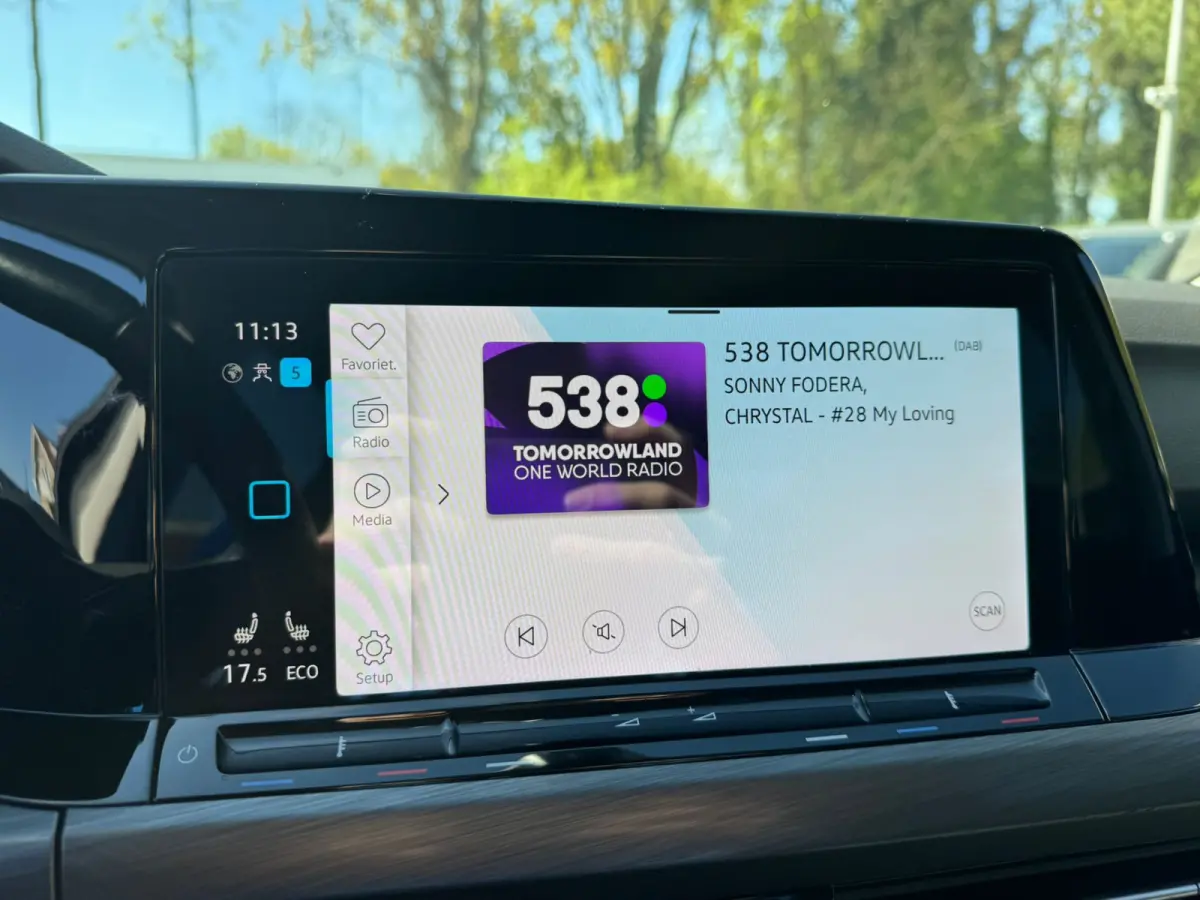 eHybrid PHEV 204PK DSG STYLE CAMERA/NAVI/SFEERVERL. PLUG-IN HYBRIDE