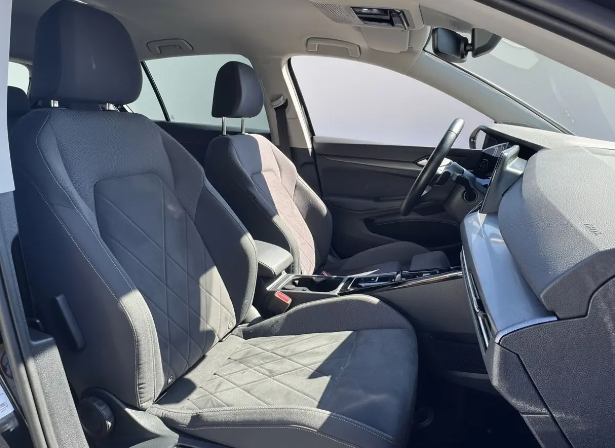 eHybrid PHEV 204PK DSG STYLE CAMERA/NAVI/SFEERVERL. PLUG-IN HYBRIDE