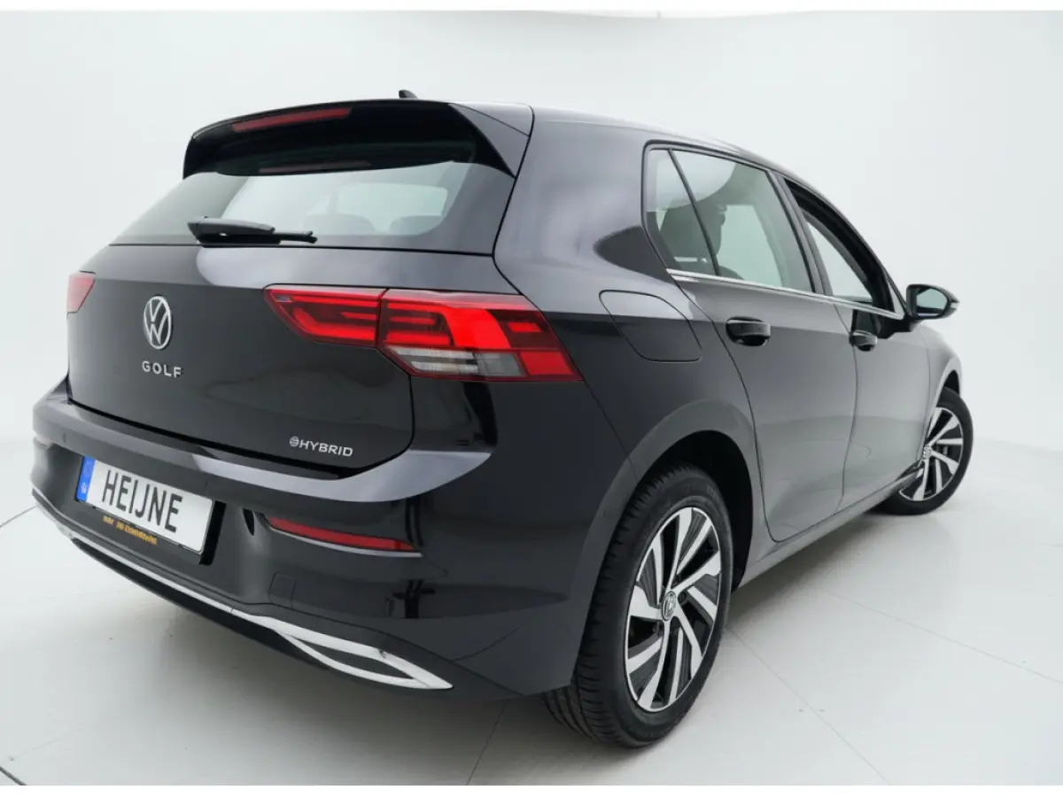 eHybrid PHEV 204PK DSG STYLE CAMERA/NAVI/SFEERVERL. PLUG-IN HYBRIDE